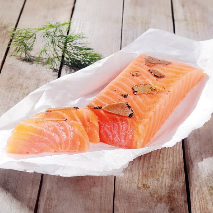Rauchlachs-Rücken mit Trüffel