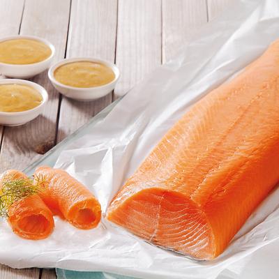 Rauchlachs 800 g und 3 x 50 g Dillsauce