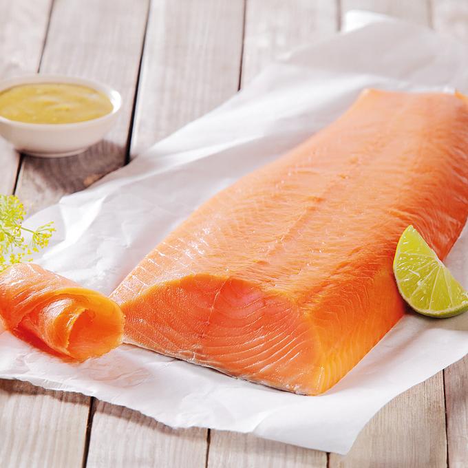 Rauchlachs 500 g und 1 x 50 g Dillsauce